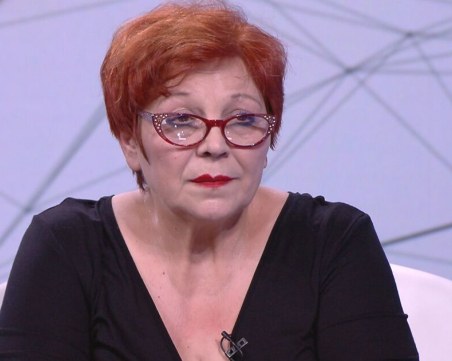 Майката на едно от убитите момичета от Семерджиев: Често ходя на мястото на катастрофата