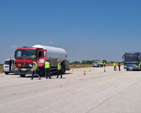 Без сериозни нарушения при спецакцията за контрол на товарни автомобили и автобуси