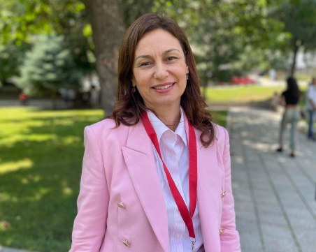 Четирима се борят за едно място в специалност „Медицина