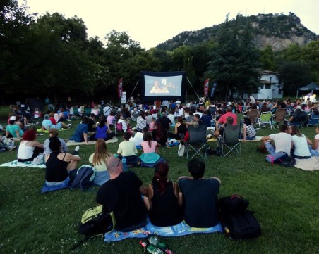 Кино под звездите в Дедево: Прожектират български филми на открито