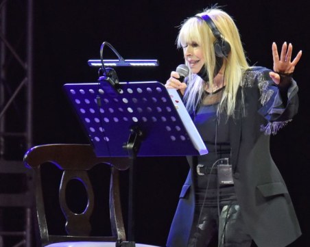 Лили Иванова завещава парите си за култура