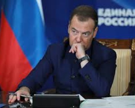Медведев: Готови сме да търсим компромиси
