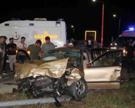 Българи катастрофираха край Одрин, шестима са пострадали