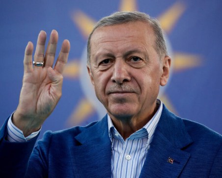 Ердоган се закани, че ще блокира присъединяването на Швеция към НАТО