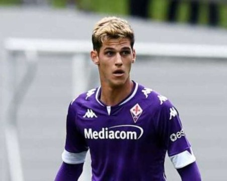 Фиорентина прати Димо Кръстев в друг отбор