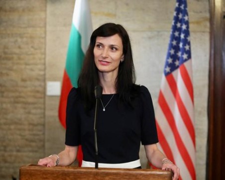 МВнР и Мария Габриел поздравиха САЩ за Деня на независимостта