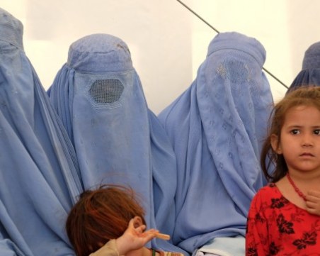 Затварят всички фризьорски салони в Афганистан