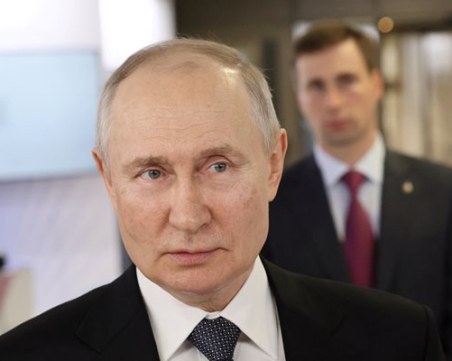 Путин смята икономическите резултати на Русия за окуражаващи