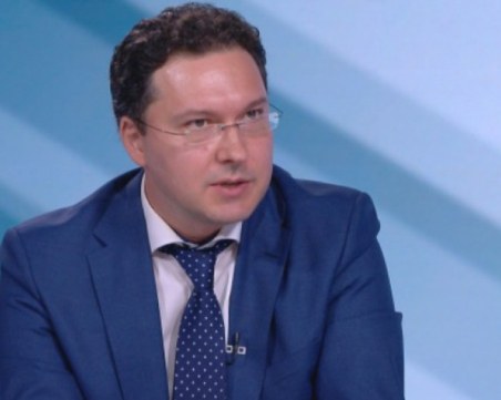 Митов: Посещението на Зеленски закъсня заради служебното правителство
