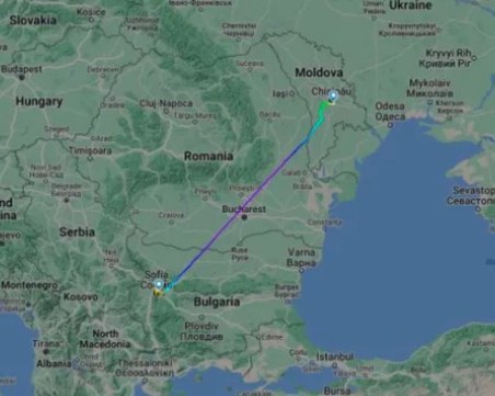 Зеленски пътува до София с правителствения AirBus