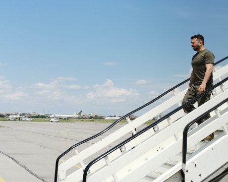 Зеленски: Ще проведа задълбочени разговори с Денков и Радев