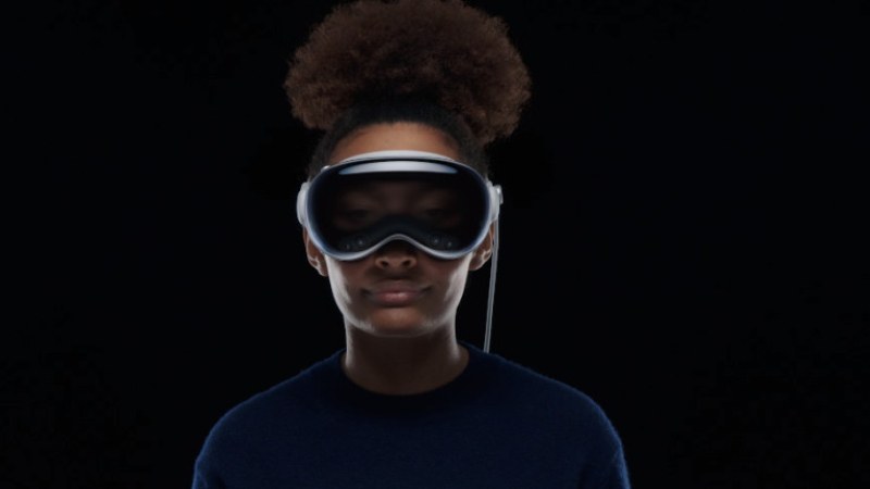 Apple поеха гигантски риск с най-новото си устройство за виртуална реалност