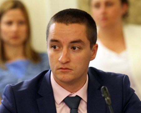 Явор Божанков: Никой президент до Румен Радев не се е опитвал да овладее цялата власт