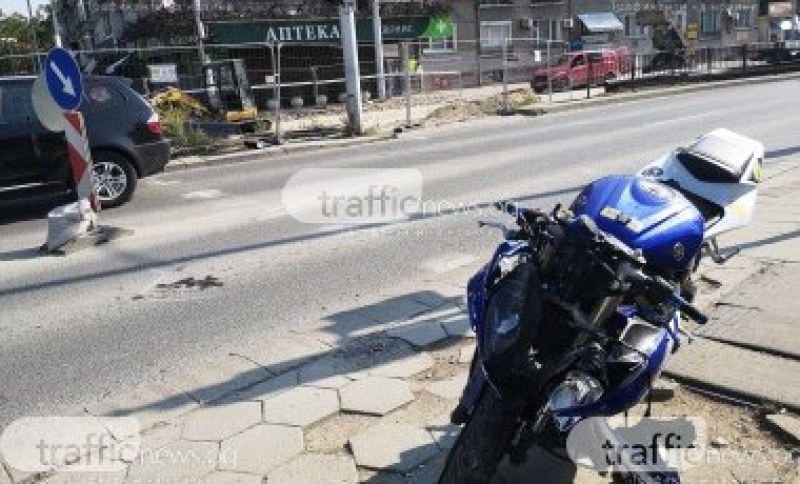 Mоторист без книжка си спретна гонка с полицията в Белозем, арестуваха го
