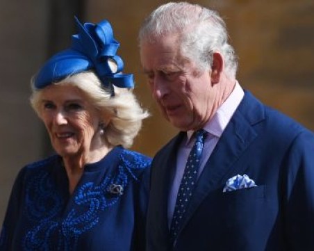 Крал Чарз и кралица Камила не спят в едно легло