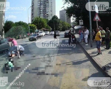 Шофьорката, помела майка и дъщеря на пешеходна в Пловдив- с 1 година стаж зад волана