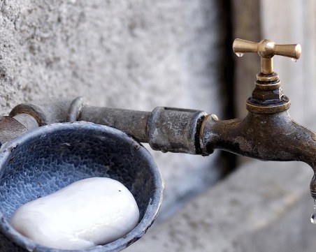 Авария на водопровод спира водата в Кричим тази нощ