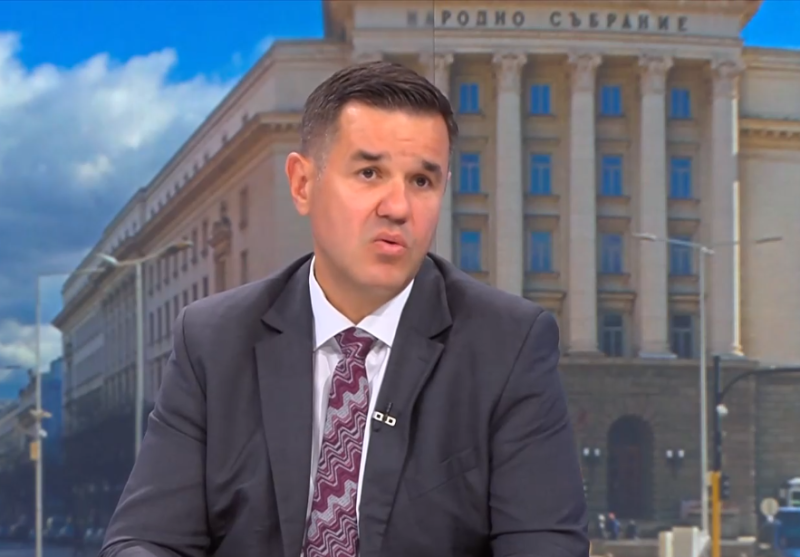 Никола Стоянов: Повишаването на заплатите и доходите ще подейства проинфлационно
