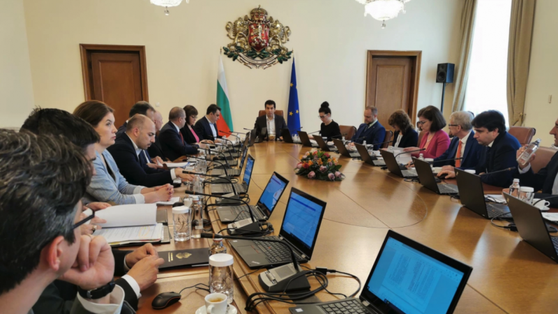 Одобриха допълнителни средства за деца, неприети в детски градини