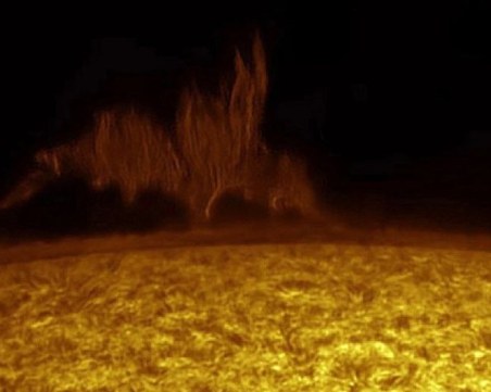 Daily Star: Слънчева буря през 2025 г. ще предизвика 