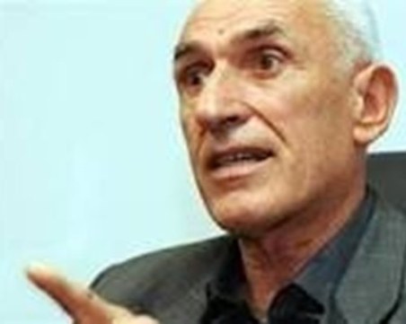 Почина легендарният треньор по бокс Николай Джелатов