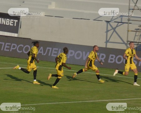 Мартин Секулич: Играем много по-добър футбол при Генчев