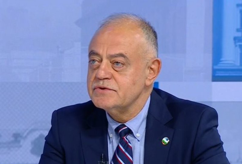 Атанас Атанасов: През следващата седмица ще обявим конкретните промени в Конституцията, които предвиждаме