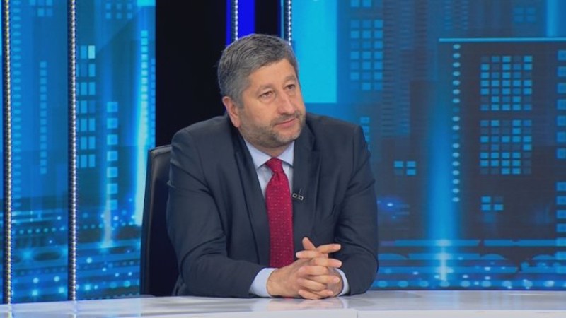 Христо Иванов: Позицията на Радев е недостойна, подла, безотговорна и вредна за България