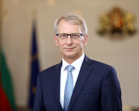 Денков от Брюксел: България има една външна политика и тя е на НС и правителството