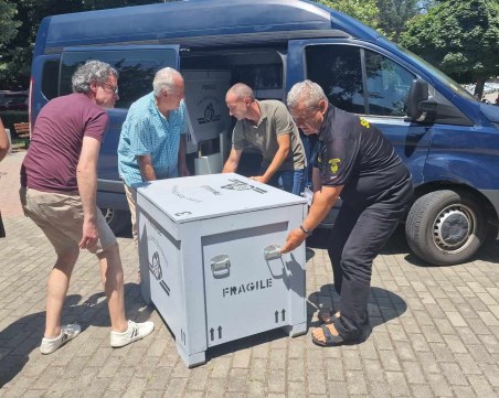 С внушителен конвой: Безценното Вълчитрънско съкровище пристигна в Пловдив