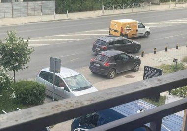 Паркирането в София ежедневно създава главоболия и на шофьори и