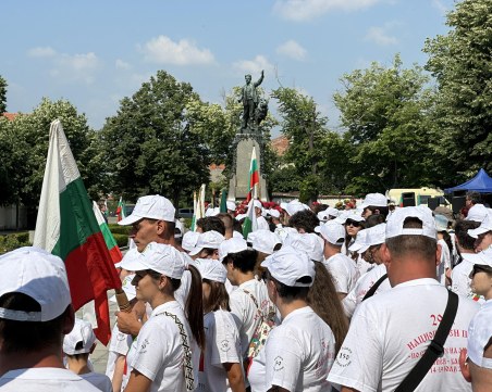 150 доброволци минаха по стъпките на Левски в Стара Планина