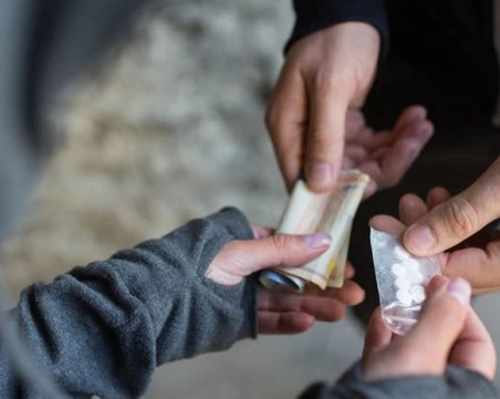 Акция на полицията около Гребната база, хванаха петима с наркотици