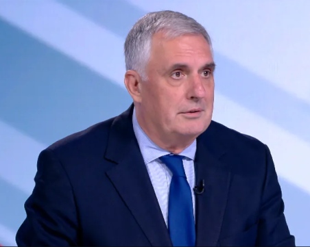 Ивайло Калфин: Еврозоната не е въпрос за референдум, това са сложни икономически процеси