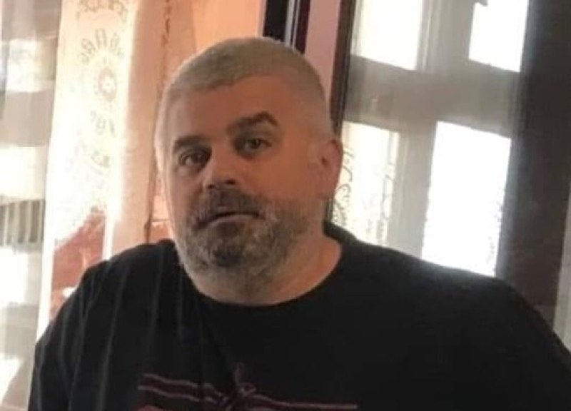 Четвърти ден издирват 46-годишен мъж от Хасково. Той е изчезнал на