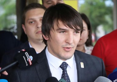 Народният представител Даниел Александров от ГЕРБ СДС е подал отказ от