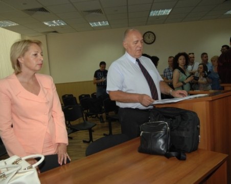 Райна Петрова осъди за 80 000 лв. прокуратурата заради ареста и обвиненията срещу нея