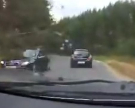 Шофьор сподели опасни ситуации на пътя: Едва не ме блъснаха