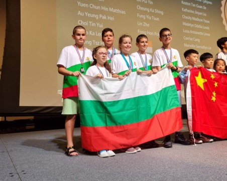 17 медала за българчета в Математическа олимпиада в Южна Корея