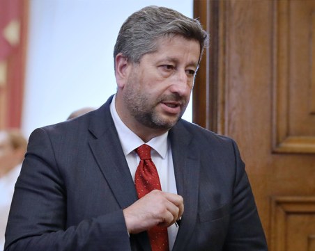 Христо Иванов: Позицията на Радев заплашва националните интереси
