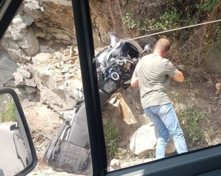 Катастрофа с моторист на пътя Асеновград-Смолян