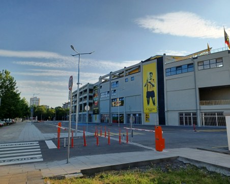 Осем градски автобуса променят маршрути заради мача  „Ботев” – „Левски”