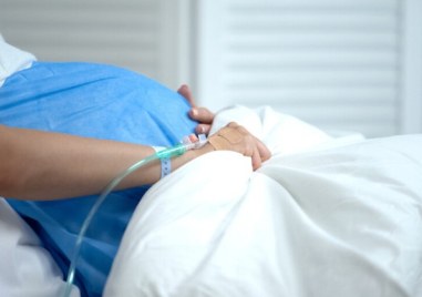 Пловдивски полицаи ескортираха раждаща по спешност жена в болница За
