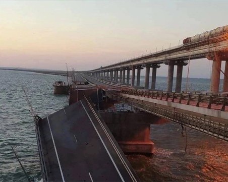 Въздушна тревога затвори Кримския мост