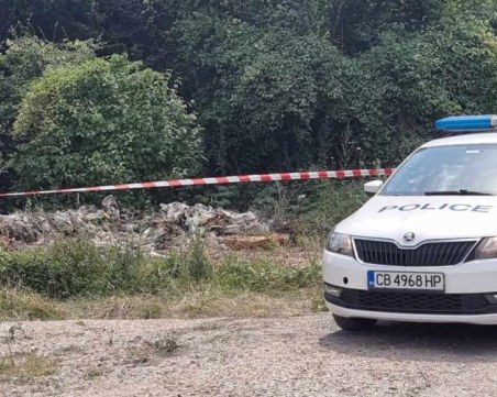 Затрупаните в мина баща и син от години копаели там, пробивали собствен тунел