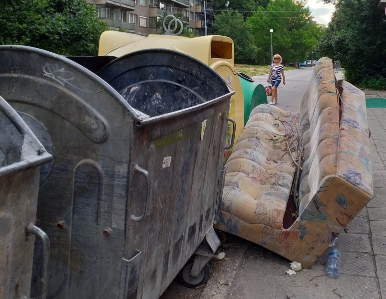 Събират едрогабаритните отпадъци в Пловдив по график