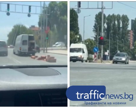 Хаос в Кършияка: Шофьор си кара в насрещното, бус покрай него ръси керемиди