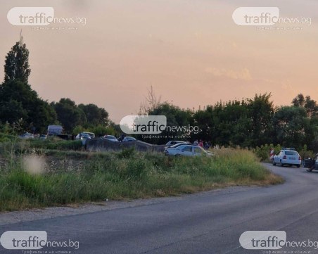 Катастрофа затвори моста в Маноле