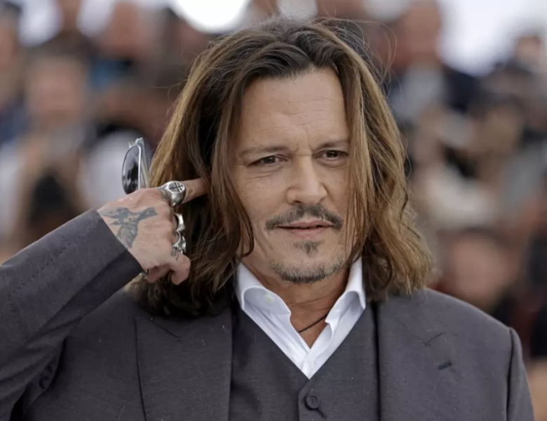 Заради инцидент с Джони Деп отмениха концерта на Hollywood Vampires в Будапеща
