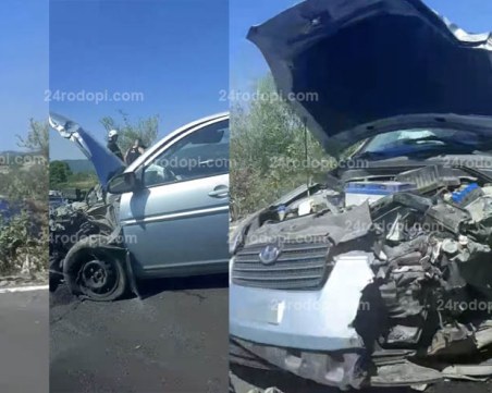 Тежка катастрофа на пътя към „Маказа”, на място има  линейка и полиция